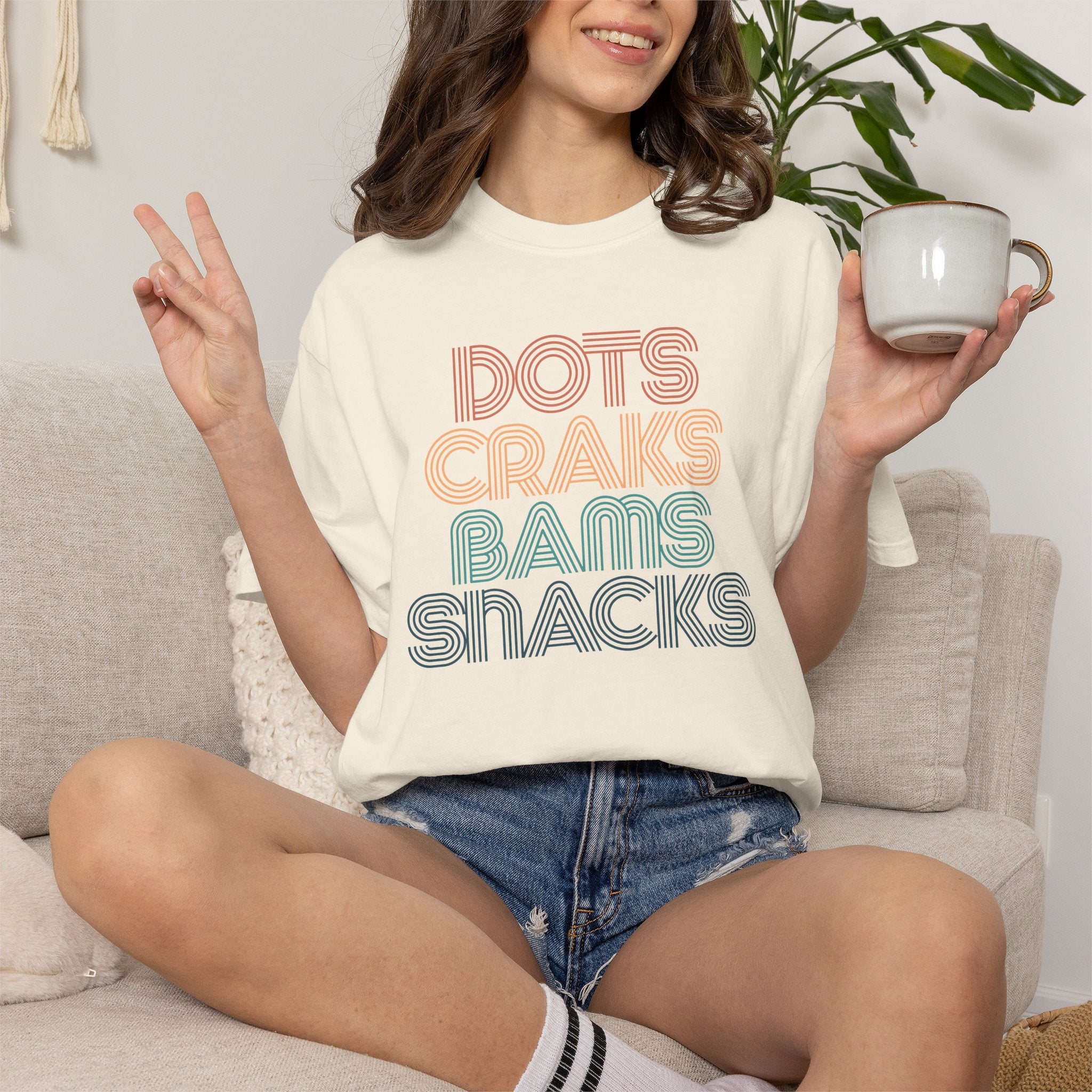 T-Shirt -Dots Craks Bams Snacks (Comfort Colors - Unisex)