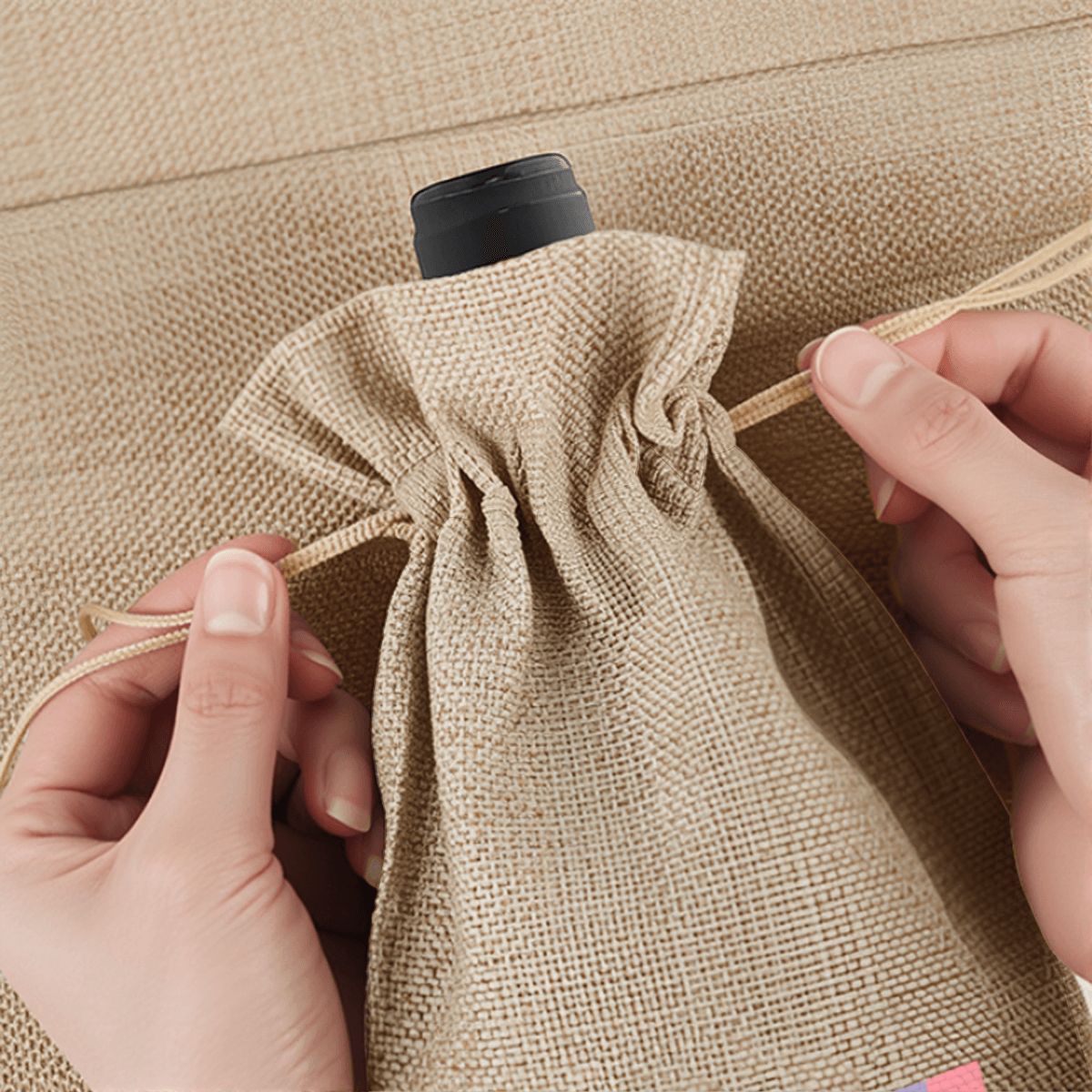 Mahjong Linen Wine Bag - Dot Bam Crack